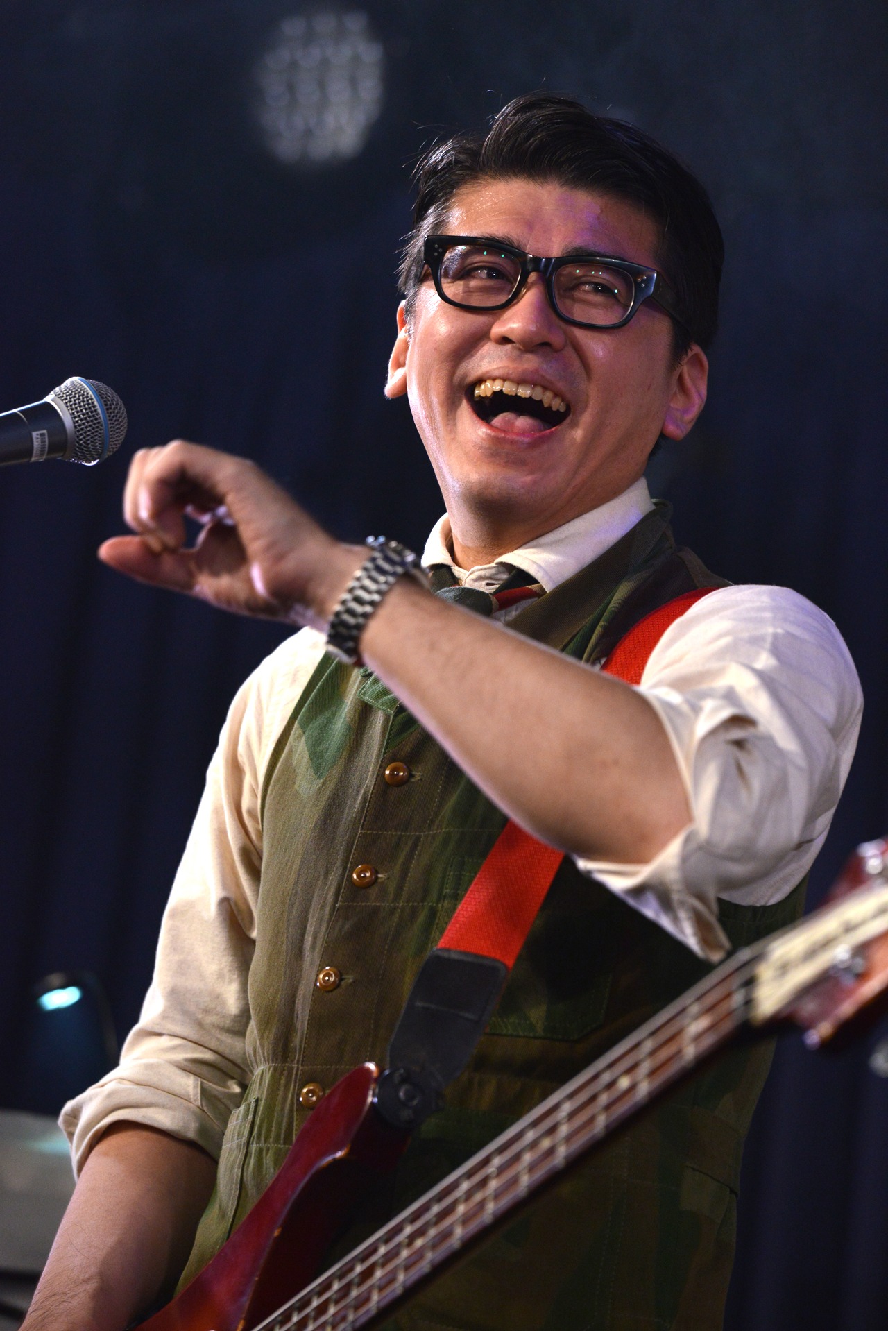 沖井礼二（B, Cho）