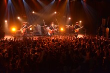 NICO Touches the Walls