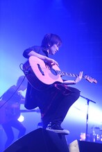 坂倉心悟（B / NICO Touches the Walls）