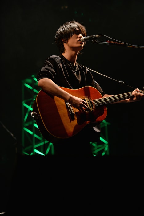 光村龍哉（Vo, G / NICO Touches the Walls）