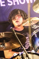 疋田武史（Dr）（撮影：渡邉一生）