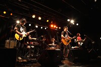 竹原ピストル「竹原ピストル（ズ）ワンマンショー “BEST BOUT”」東京・新宿BLAZE公演の様子。（撮影：中河原理英）