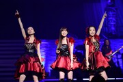 Kalafina「LIVE THE BEST 2015 」の様子（写真は1月10日公演のもの）。