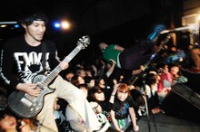 F.I.B「Fill in the blanks TOUR」京都・KYOTO MUSE公演の様子。（撮影：瀧本 "JON…" 行秀）