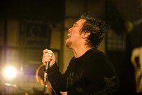 中途（Vo）（撮影：瀧本 "JON…" 行秀）