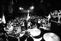 F.I.B「Fill in the blanks TOUR」京都・KYOTO MUSE公演の様子。（撮影：瀧本 "JON…" 行秀）