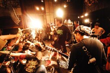 F.I.B「Fill in the blanks TOUR」京都・KYOTO MUSE公演の様子。（撮影：瀧本 "JON…" 行秀）