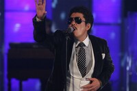 鈴木雅之 (c)フジテレビ