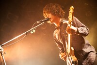 飯田瑞規（Vo, G）（Photo by Atsushi Ito）