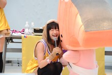 KIRIMIちゃん.に頬ずりするくりか。