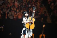 miwa「miwa live at 武道館 ～acoguissimo～」3月8日公演の様子。（撮影：佐藤薫）