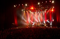 a flood of circle「AFOC Tour "Golden Time Rock'n'Roll Show"」東京・EX THEATER ROPPONGI公演の模様。（Photo by Yuki Shimbo）