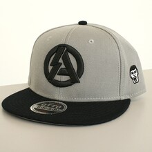 SA ロゴキャップ（グレー）