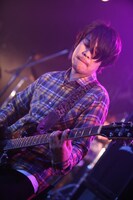 YOKKUN（G, Vo / MEANING）（Photo by Ayumi Saruya）