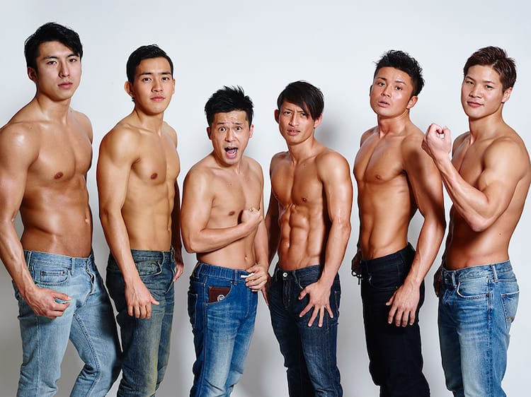 イケメンマッチョ集団・6 PACK 6が踊る「Macho Man」公開 - 音楽ナタリー