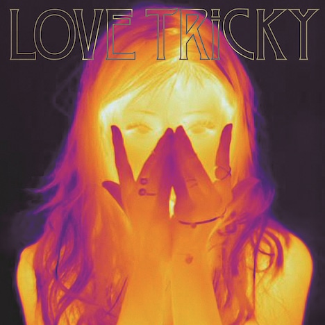 大塚愛「LOVE TRiCKY」CD+DVD盤ジャケット