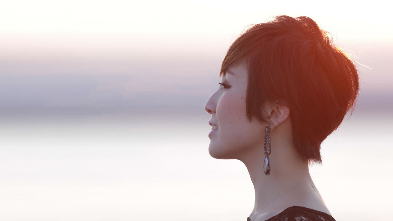 「Dream」ビデオクリップのワンシーン。