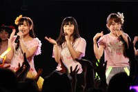 仙台MACANAで行われた「乙女Rockets スプリットツアー2015 SPRING supported by 生メール」の様子。