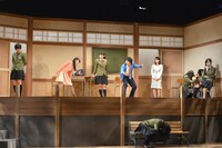 「シアターシュリンプ 第一回公演 エクストラショットノンホイップキャラメルプディングマキアート」ゲネプロの様子。