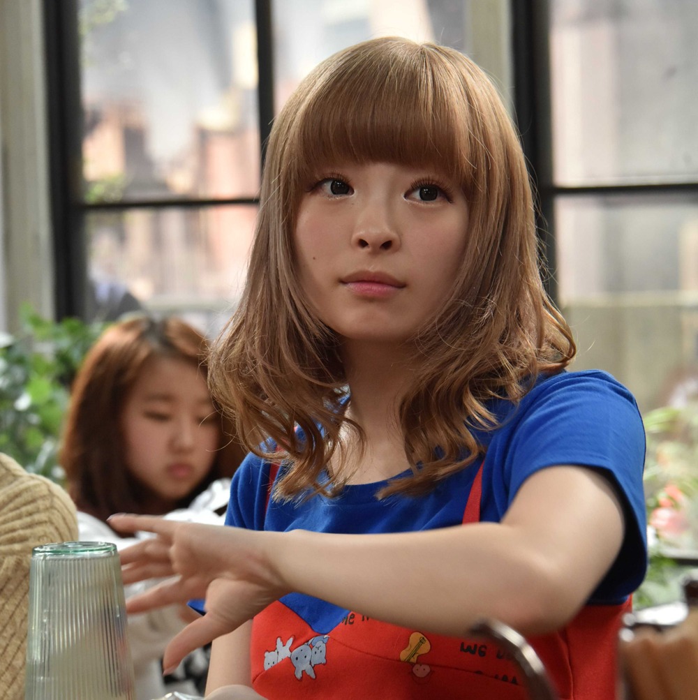 「問題のあるレストラン」出演時のきゃりーぱみゅぱみゅ。