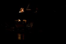 3月10日に実施された中納良恵「live tour 窓景」東京グローブ座公演の様子。（撮影：三田村亮）