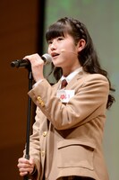 シンディ・ローパー「True Colors」を歌う水野由結。