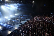 BOOM BOOM SATELLITES「SHINE LIKE A BILLION SUNS PREMIUM GIG」の様子。