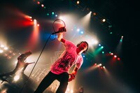 「girugamesh 2014-2015 tour "gravitation"」東京・新木場STUDIO COAST公演の様子。（撮影：西槇太一）