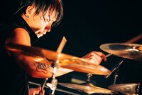 「girugamesh 2014-2015 tour "gravitation"」東京・新木場STUDIO COAST公演の様子。（撮影：西槇太一）