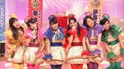 「番組バカリズム3」内のコント「歌う人生劇場」のワンシーン。