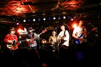 ボールズ（撮影：大畑陽子）