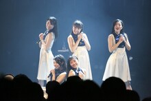 Dorothy Little Happy「5th Anniversary Year Live」の様子。