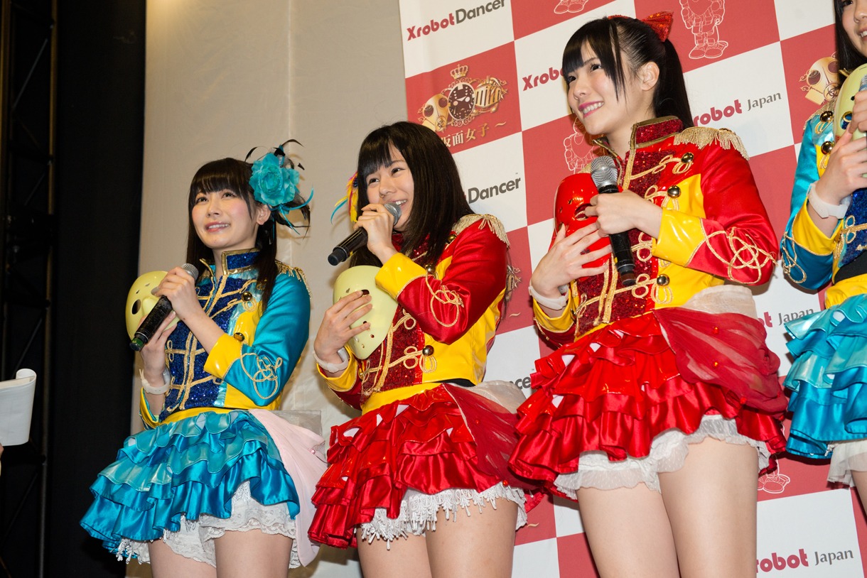 左から桜のどか、森カノン、立花あんな。