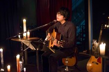 かみぬまゆうたろう単独公演「となりのへやではきみがないている」3月13日公演の様子。