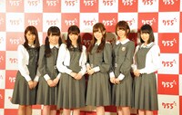 トークアプリ「755」の新CM発表会見に出席した乃木坂46。