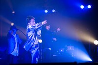 「SKY-HI TOUR 2015 ～Ride my Limo～」赤坂BLITZ公演の様子。