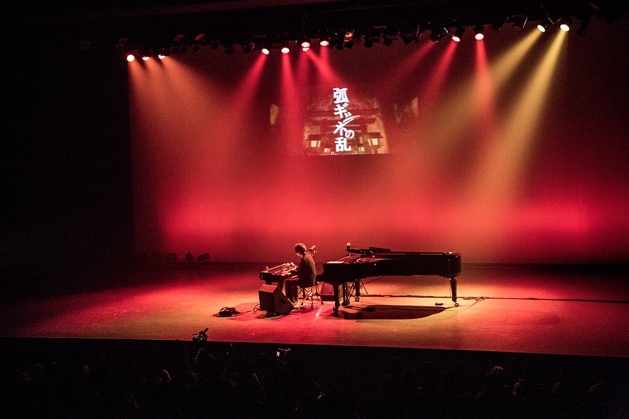 「『marasy piano world』Live Tour 2015」東京公演の様子。