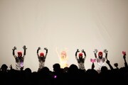 きゃりーぱみゅぱみゅ「もんだいガール」リリース記念ミニライブの様子。（Photo by Aki Ishii）
