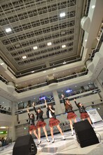 夢みるアドレセンスによるリリースイベントの様子。