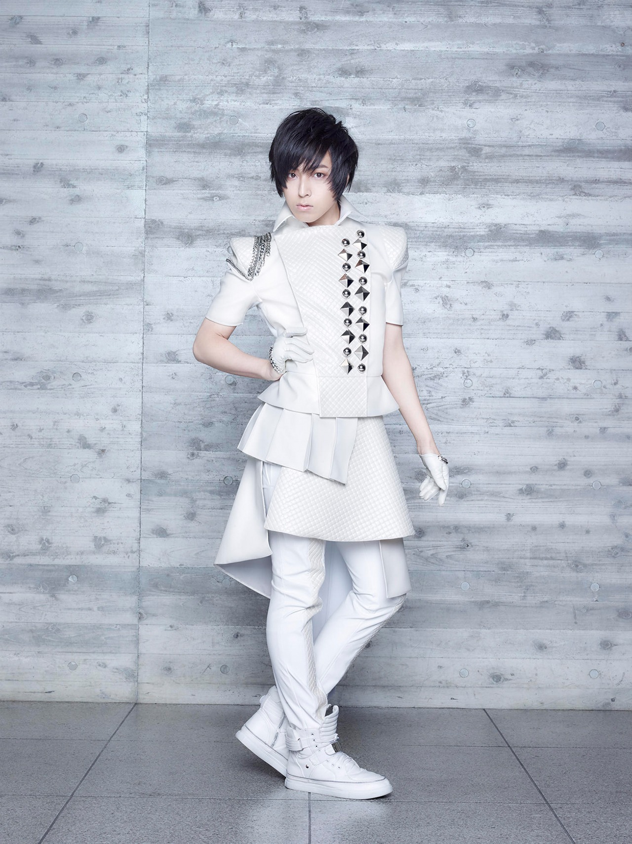 蒼井翔太