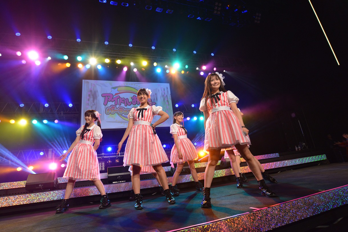 paletによるライブの様子。