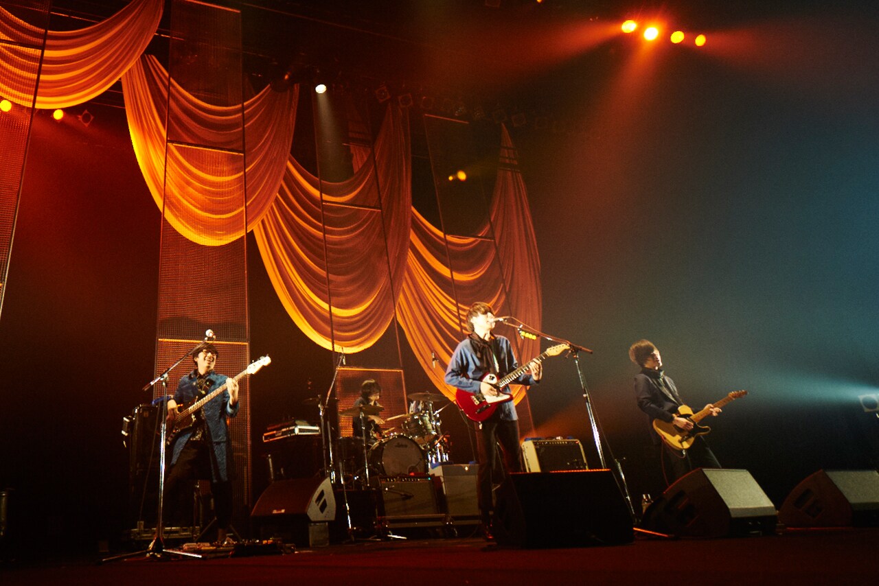 indigo la End、初ホール公演で見せた「幸せが溢れたら」