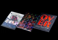 L'Arc-en-Ciel「Over The L'Arc-en-Ciel」完全生産限定盤パッケージ内容。