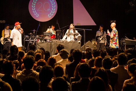 「Sugar's Campaign単独公演『～FRIENDSリリパ～』」UNIT公演の様子。（撮影：渡辺裕樹）