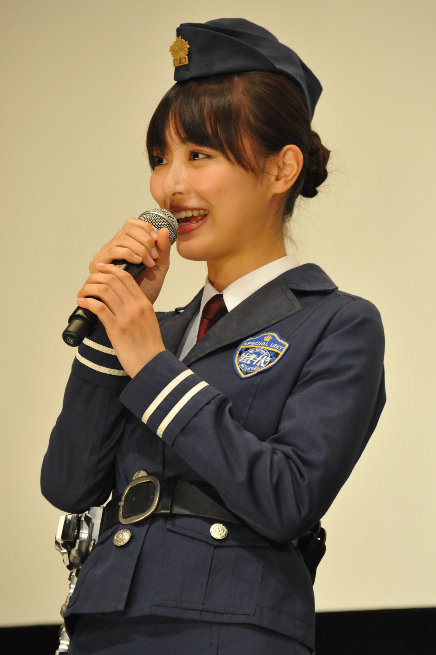 内田理央