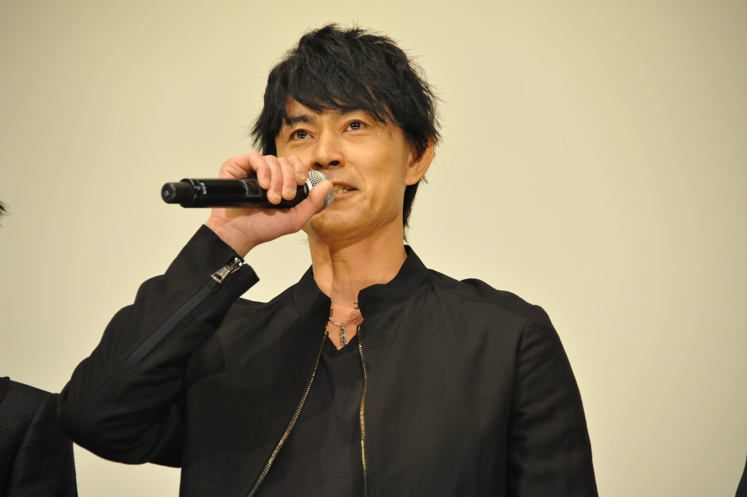 倉田てつを