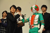 及川光博と仮面ライダーV3。