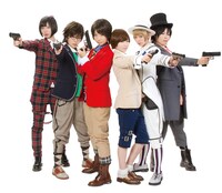 おしゃれ探偵に扮したでんぱ組.inc。 (c)でんぱコネクション制作委員会