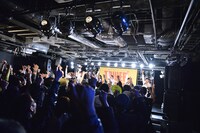 「どっかーん！」でファンと一体になるアイドルネッサンス。