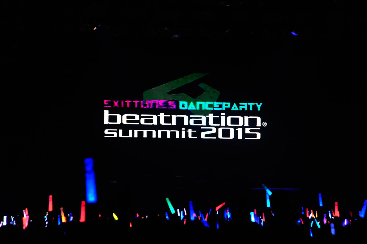 「EXIT TUNES DANCE PARTY -beatnation summit 2015」の様子。